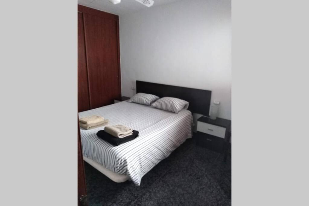 Cosy Two-Bedroom Apartment In The Centre Of El Medano Экстерьер фото