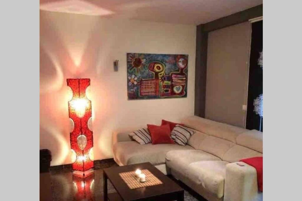 Cosy Two-Bedroom Apartment In The Centre Of El Medano Экстерьер фото